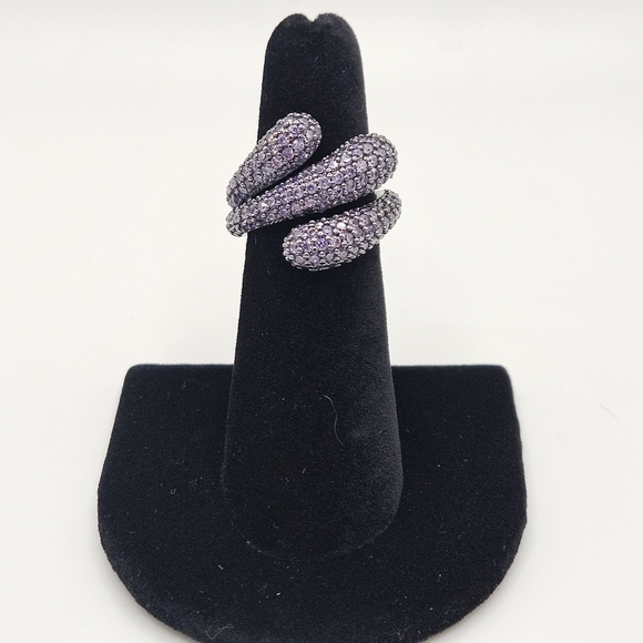 Bomb Party Jewelry - BP Ring RG26051 "Deep Sea Siren's Serenade" Amethyst CZ on Hematite - Size 6